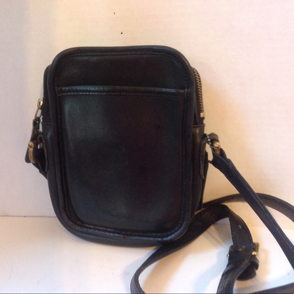 Vintage Coach Black Crossbody Leather Kit Bag